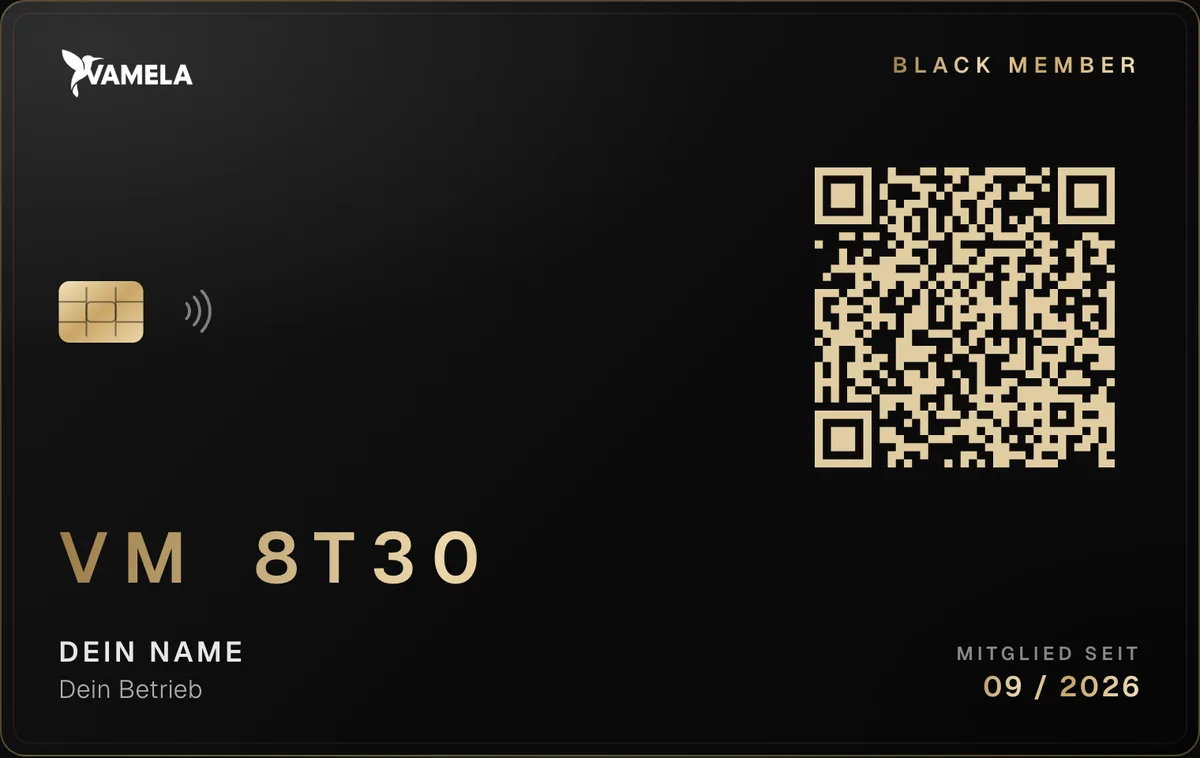 Die VAMELA-Clubkarte: schwarze Karte mit Mitgliedsnummer, Chip und persönlichem QR-Code in Champagner